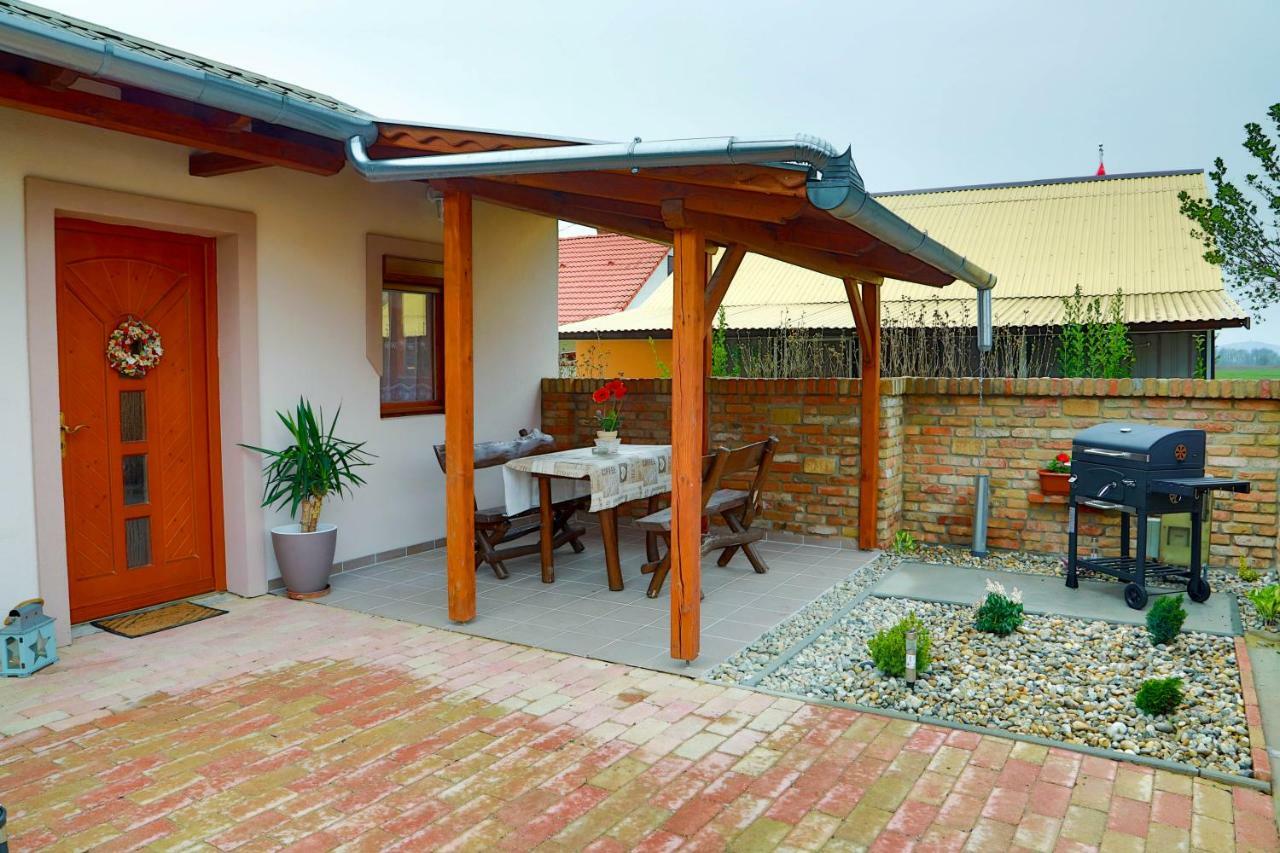 Jázmin Apartman Buzsák Kültér fotó